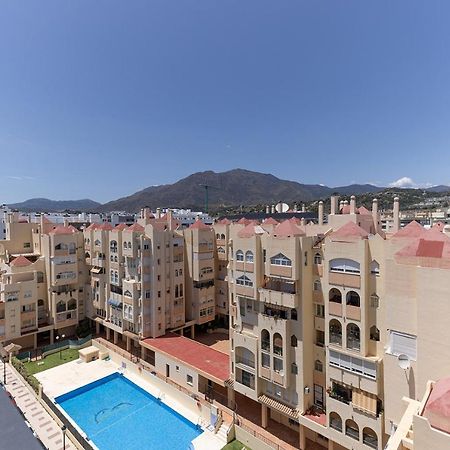 Stylish 2 Bedroom Apartment In Estepona Old Town Exteriör bild