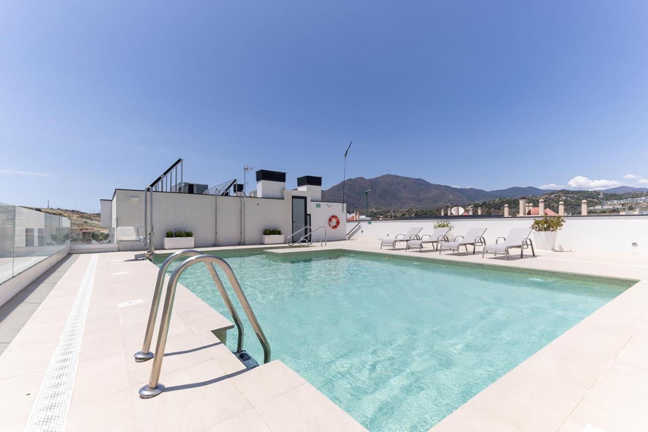 Stylish 2 Bedroom Apartment In Estepona Old Town Exteriör bild